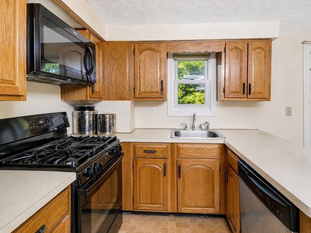 20 Washington Street 3-6, Easton, MA 02334