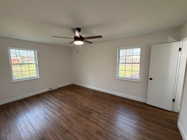 3183 N State Highway 1223, Corbin, KY 40701