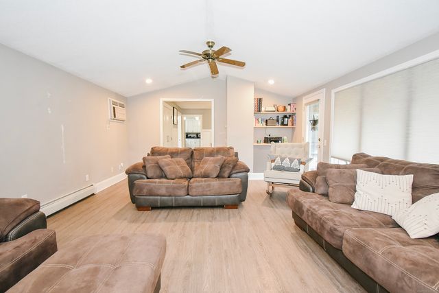 291 Hog Hill Road, East Hampton, CT 06424