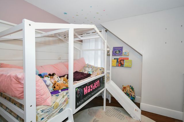 291 Hog Hill Road, East Hampton, CT 06424