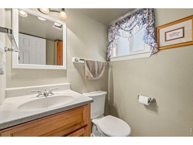 605 Jack Pine Pl, Loveland, CO 80538