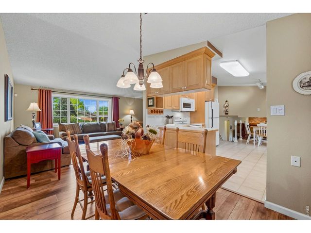 605 Jack Pine Pl, Loveland, CO 80538