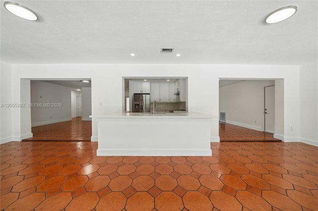 220 NW 130th Ave, Miami, FL 33182