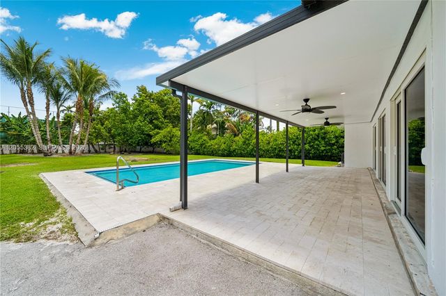 220 NW 130th Ave, Miami, FL 33182