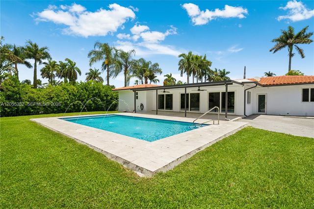 220 NW 130th Ave, Miami, FL 33182