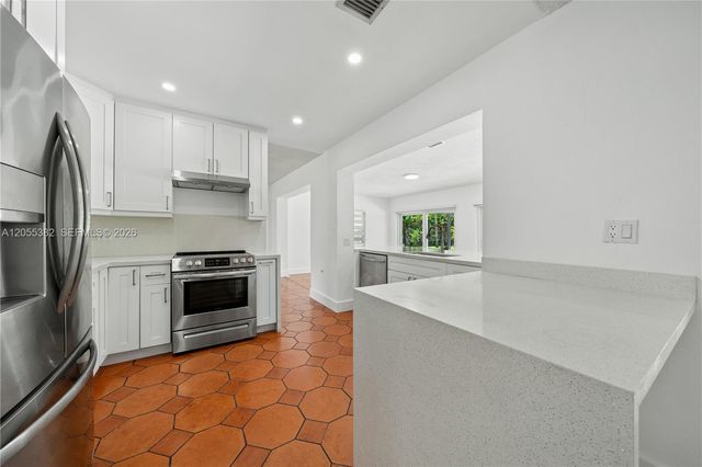 220 NW 130th Ave, Miami, FL 33182