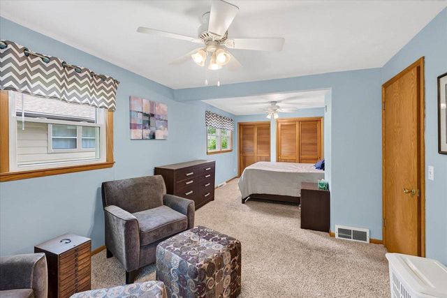 78 S Harmony Drive, Janesville, WI 53545