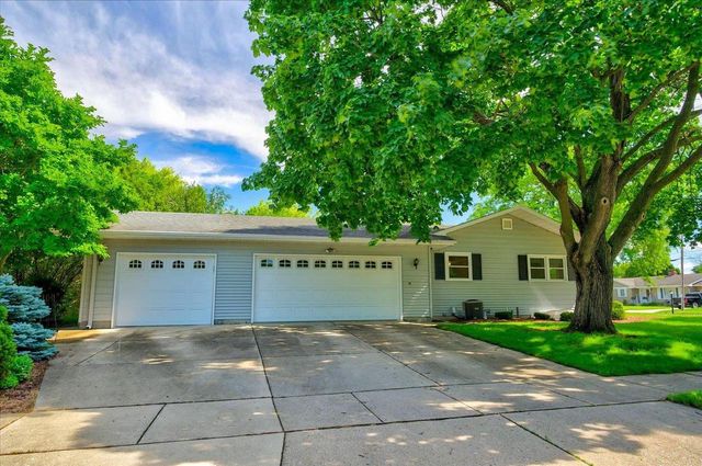 78 S Harmony Drive, Janesville, WI 53545
