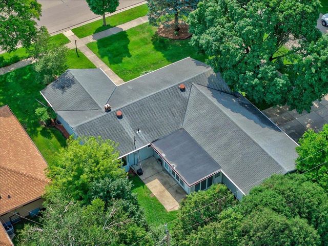 78 S Harmony Drive, Janesville, WI 53545