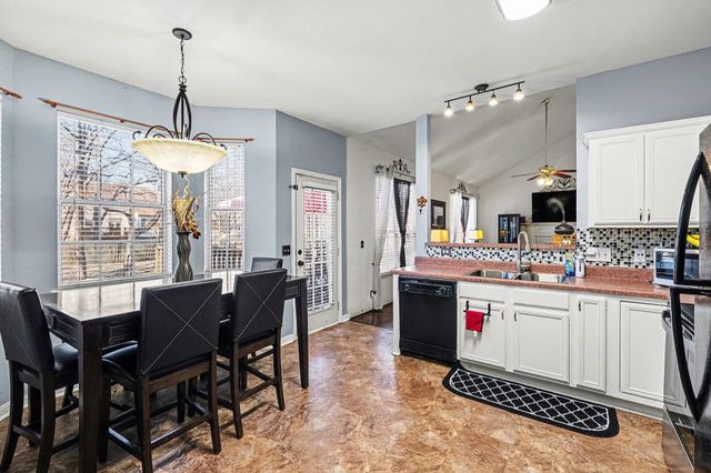 2934 Churchill Ln, Thompsons Station, TN 37179