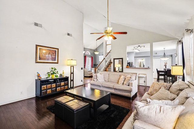 2934 Churchill Ln, Thompsons Station, TN 37179