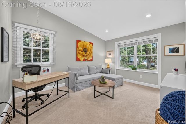 32240 Robinhood Drive, Beverly Hills Village, MI 48025