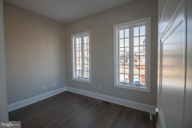 1304 COULEE WAY, Wilmington, DE 19803