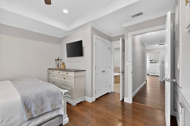 805 Buena Vista Drive, Arlington, TX 76010