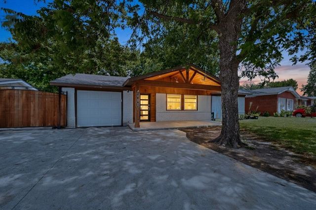 805 Buena Vista Drive, Arlington, TX 76010