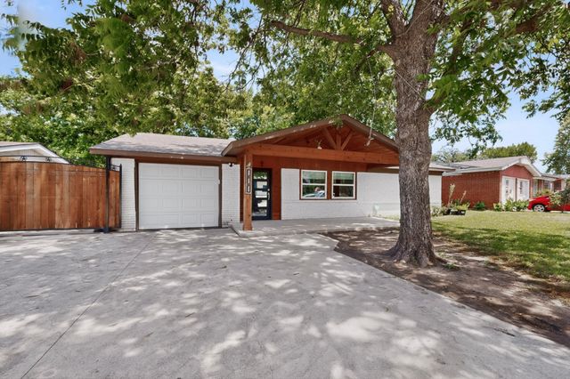 805 Buena Vista Drive, Arlington, TX 76010
