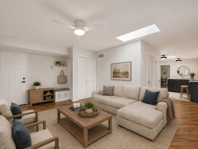 13215 S Adsit Road, Palos Park, IL 60464
