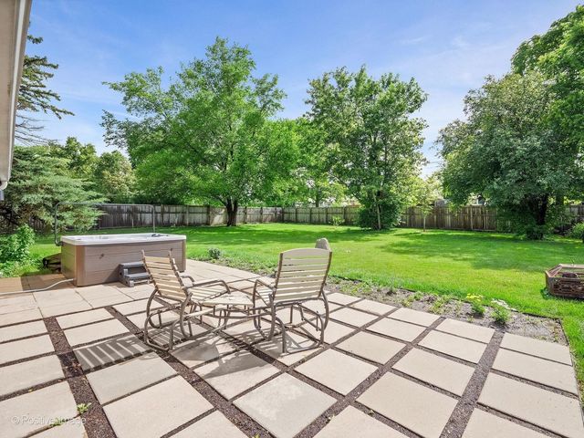 13215 S Adsit Road, Palos Park, IL 60464