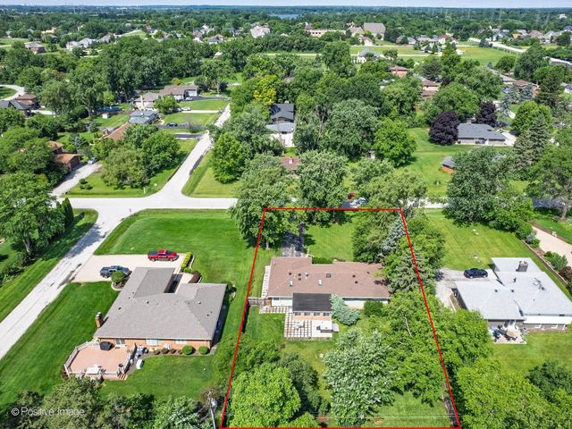 13215 S Adsit Road, Palos Park, IL 60464
