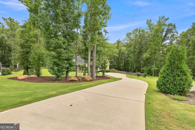 230 Windchime Way, Tyrone, GA 30290