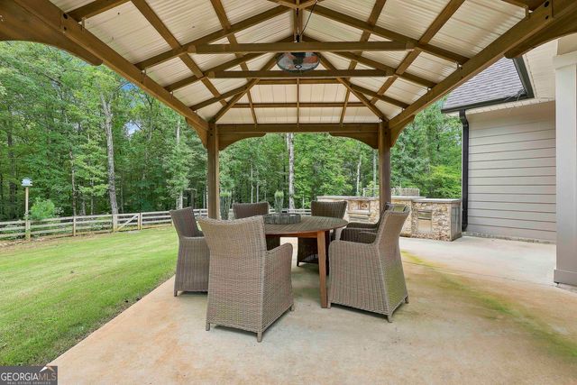230 Windchime Way, Tyrone, GA 30290