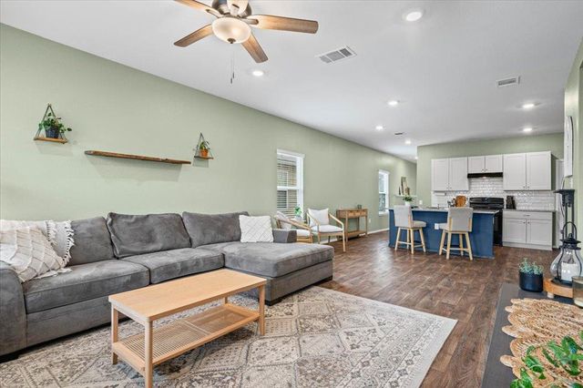 2972 Panther SPG, New Braunfels, TX 78130