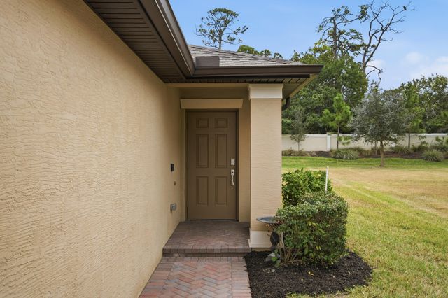 868 Bent Creek Drive, Fort Pierce, FL 34947