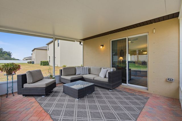 868 Bent Creek Drive, Fort Pierce, FL 34947