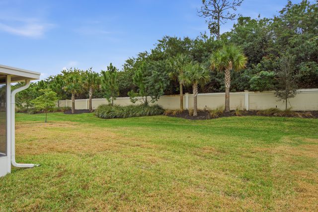 868 Bent Creek Drive, Fort Pierce, FL 34947