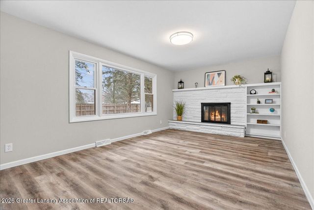 2055 Holly Drive, Charlotte, MI 48813