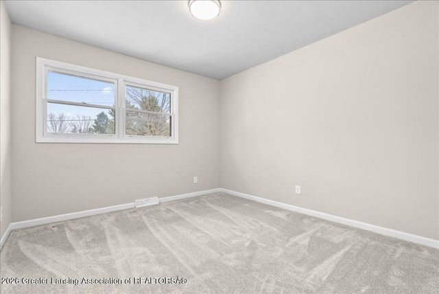 2055 Holly Drive, Charlotte, MI 48813