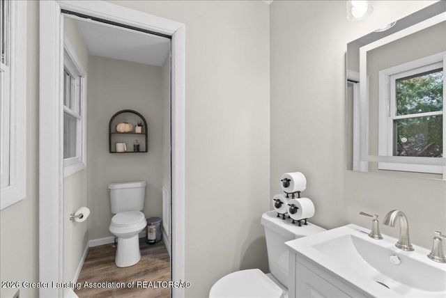 2055 Holly Drive, Charlotte, MI 48813