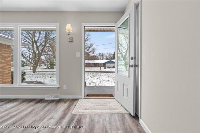 2055 Holly Drive, Charlotte, MI 48813