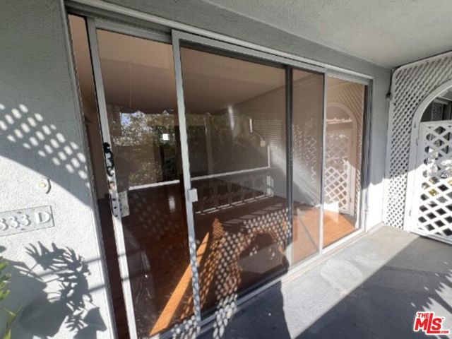 1323 N Olive Drive 33d, West Hollywood, CA 90069