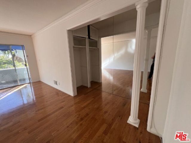 1323 N Olive Drive 33d, West Hollywood, CA 90069