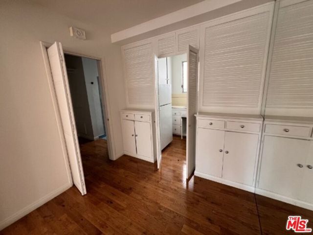 1323 N Olive Drive 33d, West Hollywood, CA 90069