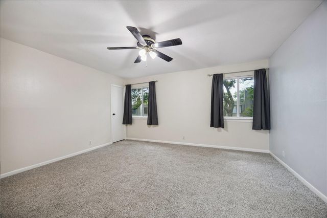 1623 S Kirkwood Road 211, Houston, TX 77077