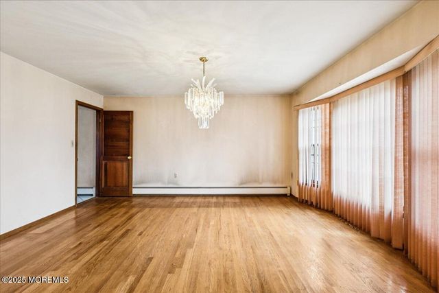 46 S Foxcroft Drive, Manalapan, NJ 07726