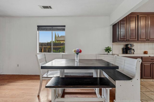 16074 Warfield Rd, Lathrop, CA 95330