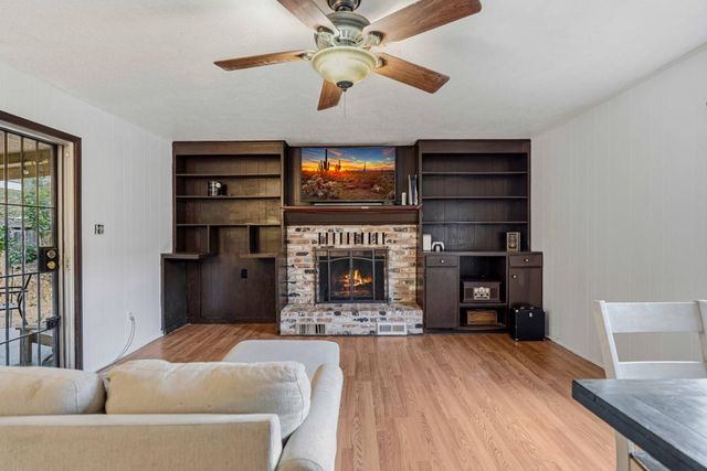 16074 Warfield Rd, Lathrop, CA 95330