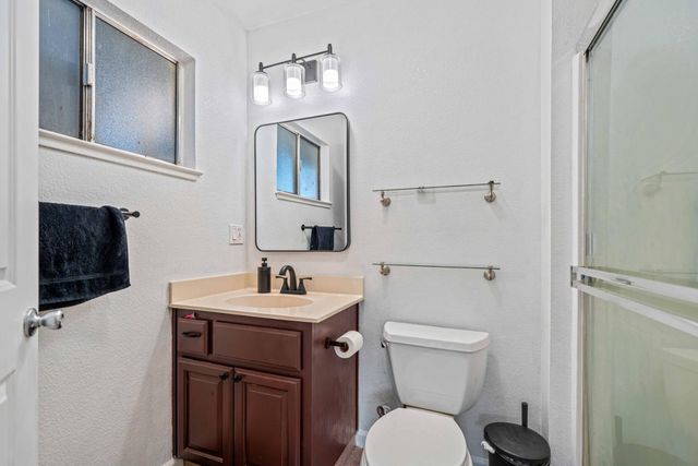 16074 Warfield Rd, Lathrop, CA 95330