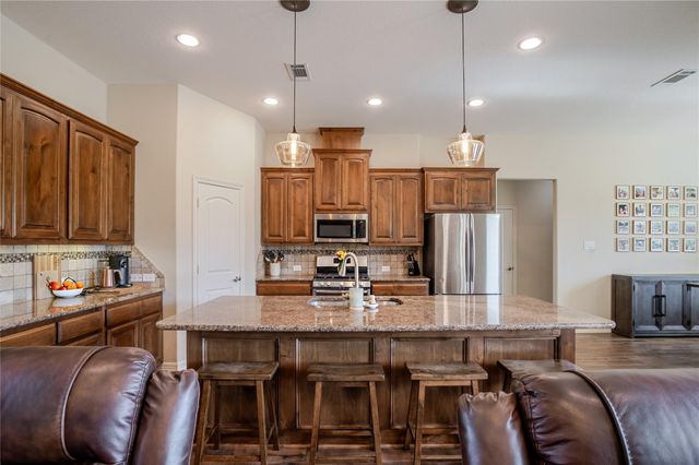 2127 Donna Lane, Santa Fe, TX 77510