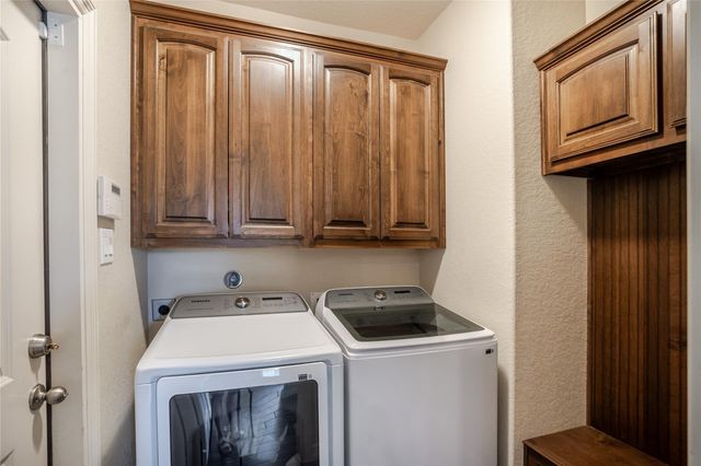 2127 Donna Lane, Santa Fe, TX 77510