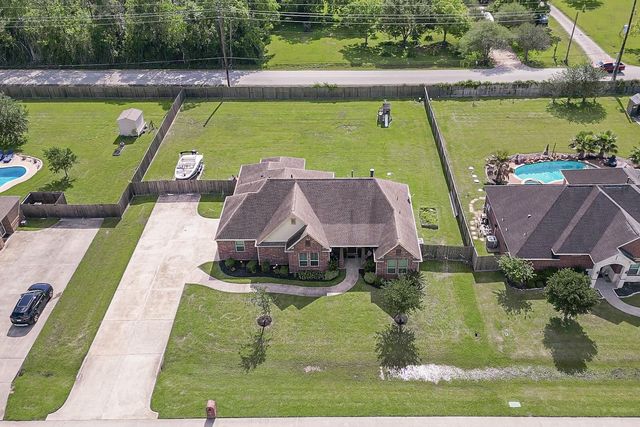 2127 Donna Lane, Santa Fe, TX 77510