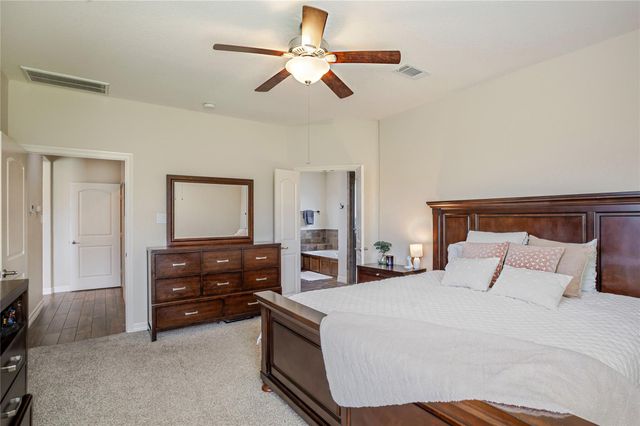 2127 Donna Lane, Santa Fe, TX 77510