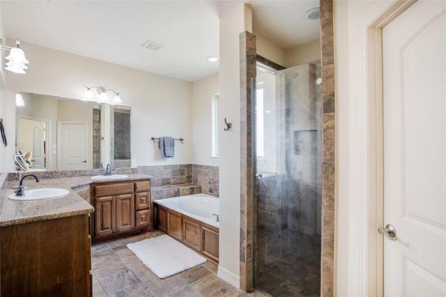 2127 Donna Lane, Santa Fe, TX 77510