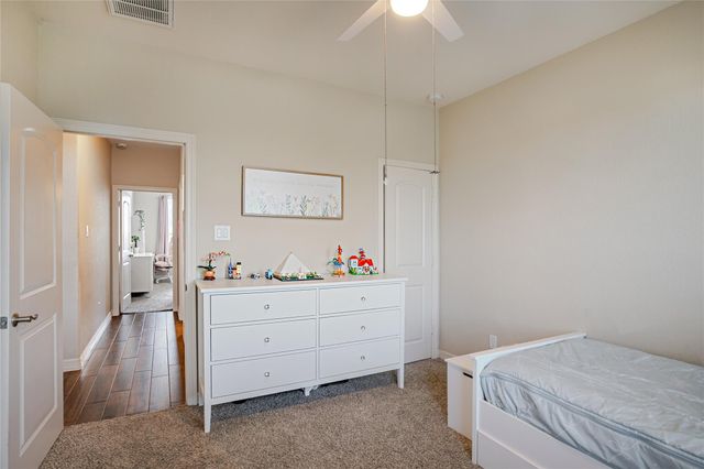 2127 Donna Lane, Santa Fe, TX 77510