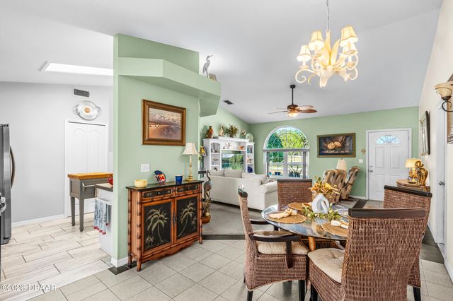 897 Alabama Avenue, Holly Hill, FL 32117