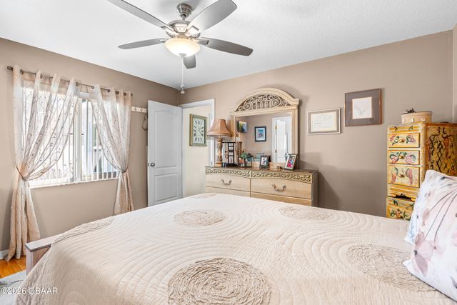 897 Alabama Avenue, Holly Hill, FL 32117