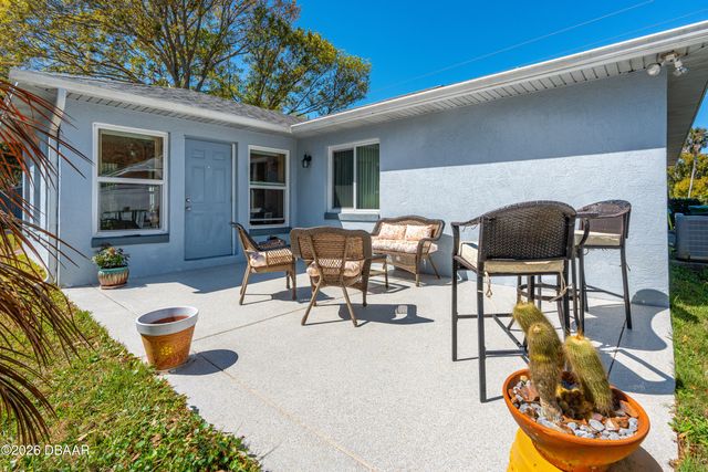 897 Alabama Avenue, Holly Hill, FL 32117